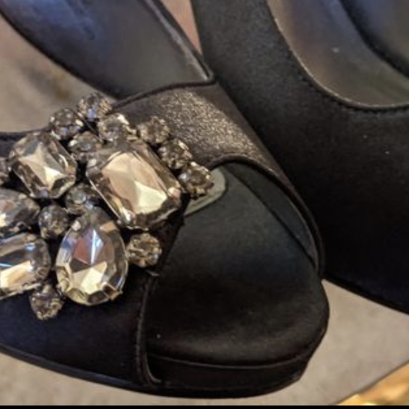 Size 9 Lady Heel - Picture 4 of 4